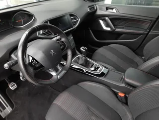 308 SW 1,2 GT Line - Image 9