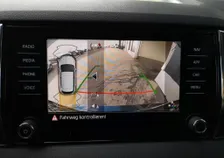 Karoq STYLE 4x4 2,0 TDI DSG - Image 4