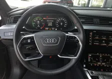 e-tron SB 50 quattro S-LINE - Image 8