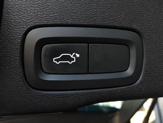 XC60 B4 MOMENTUM PRO 4x4 Aut. - Image 13