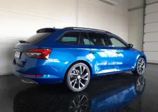 Superb Kombi SPORTLINE PHEV 156/218 DSG - Image 2