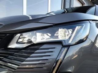 3008 GT-LINE 300 PHEV 4x4 Aut - Image 16