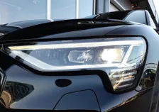 e-tron 50 quattro S-LINE BLACK - Image 17