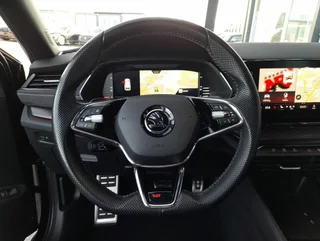 Octavia Combi RS PLUS PHEV 150/245 DSG - Image 8