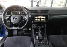 Superb Kombi SPORTLINE PHEV 156/218 DSG - Image 3