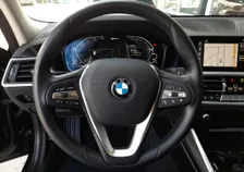 330 e Touring SPORT-LINE PHEV Aut. - Image 9