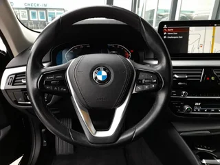 520 d Touring 4x4 Aut - Image 8