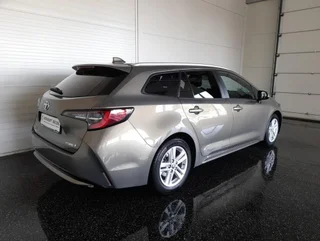 Corolla Touring SPORTS 1,8 Hybrid Aut - Image 2