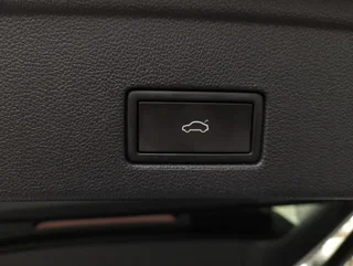 Touareg ELEGANCE V6 4x4 PHEV DSG - Image 17