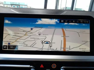 330 e PHEV 4x4 Touring Aut. - Image 5