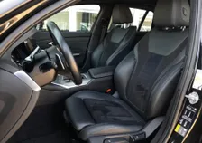 330 e Touring M-SPORT 4x4 Aut. - Image 11