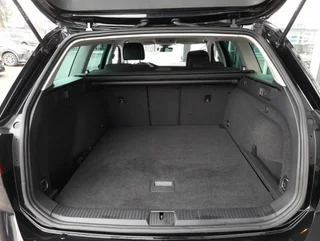 Passat Variant BUSINESS 2,0 TDI DSG - Image 12
