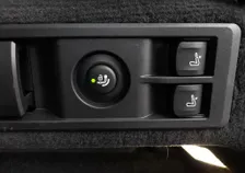 330 e Touring SPORTLINE 4x4 Aut. - Image 16