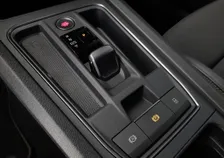 Formentor VZ 150/245 PHEV DSG - Image 8