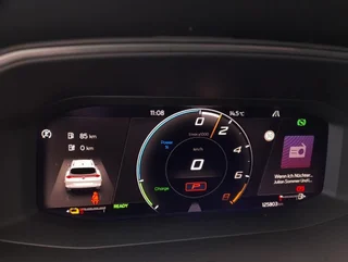 Formentor PHEV 204 DSG - Image 8