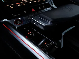 e-tron 95 quattro S-LINE - Image 9