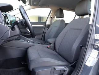 Golf VIII Variant LIFE 2,0 TDI DSG - Image 11