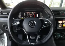 Superb Kombi SPORTLINE PHEV 156/218 DSG - Image 10