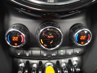 Cooper SE 32,6kWh Aut - Image 6