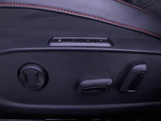 Leon ST FR-LINE 4x4 2,0 TDI DSG - Image 10