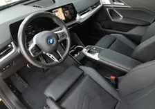 iX1 30 M-SPORT 4x4 Aut - Image 11