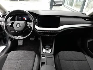 Octavia Combi FIRST ED 2,0 TDI DSG - Image 3