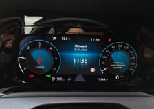 Golf VIII ACTIVE 2,0 TDI DSG - Image 7