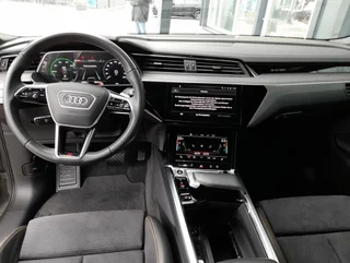 e-tron 55 quattro S-LINE BLACK EDITION - Image 3