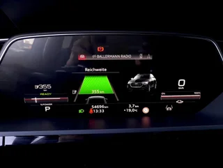 e-tron SB 95 quattro S-LINE - Image 8