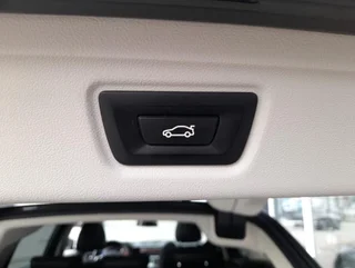 320 Touring 4x4 Aut - Image 16