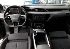 e-tron 50 quattro S-LINE BLACK EDITION - Image 4