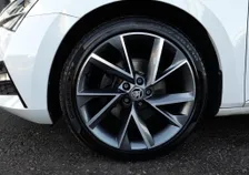 Superb Kombi SPORTLINE PHEV 156/218 DSG - Image 19