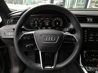 e-tron 50 quattro S-LINE BLACK EDITION - Image 8
