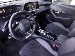 208 GT-LINE 50kWh Aut - Image 12