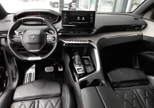 5008 GT-LINE 130 BlueHDI Aut - Image 3