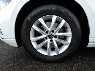 Passat Variant BUSINESS 2,0 TDI DSG - Image 16