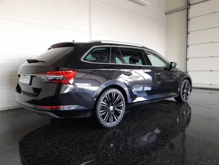 Superb Kombi STYLE 2,0 TDI DSG - Image 2