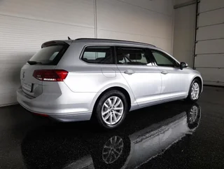 Passat Variant BUSINESS 2,0 TDI DSG - Image 2
