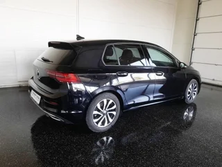 Golf VIII ACTIVE 2,0 TDI DSG - Image 2