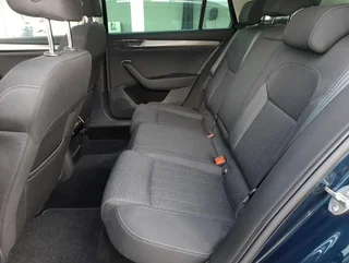 Superb Kombi STYLE PHEV 156/218 DSG - Image 13