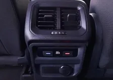 Tiguan LIFE 4x4 2,0 TDI DSG - Image 13