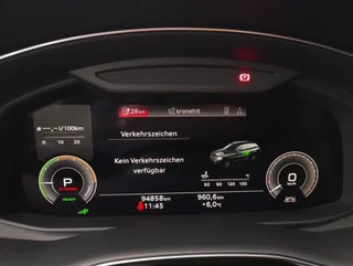 Q7 S-LINE COMPETITION 60 TFSI e quattro PHEV Tip-tr - Image 7