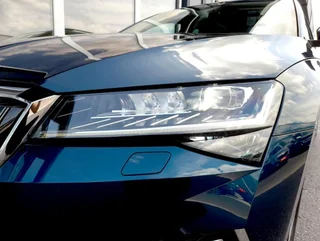 Superb Kombi STYLE PHEV 156/218 DSG - Image 18