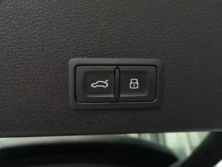 e-tron 50 quattro S-LINE BLACK EDITION - Image 15