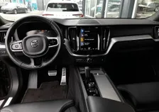 XC60 T8 R-DESIGN PHEV 4x4 Aut - Image 3