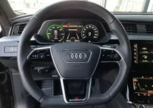 e-tron 50 quattro S-LINE BLACK - Image 10