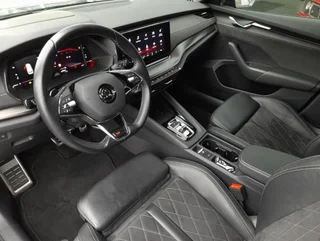 Octavia Combi RS PLUS 2,0 TDI DSG - Image 11