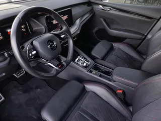 Octavia Combi RS PLUS 4x4 2,0 TDI DSG - Image 9