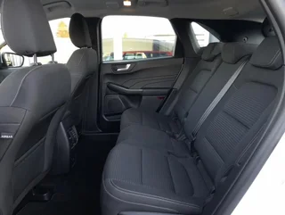 Kuga TITATIUM 2,5 Duratec PHEV Aut - Image 11