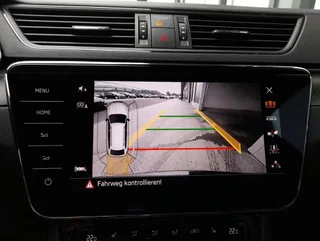 Superb Kombi SPORTLINE PHEV 156/218 DSG - Image 4